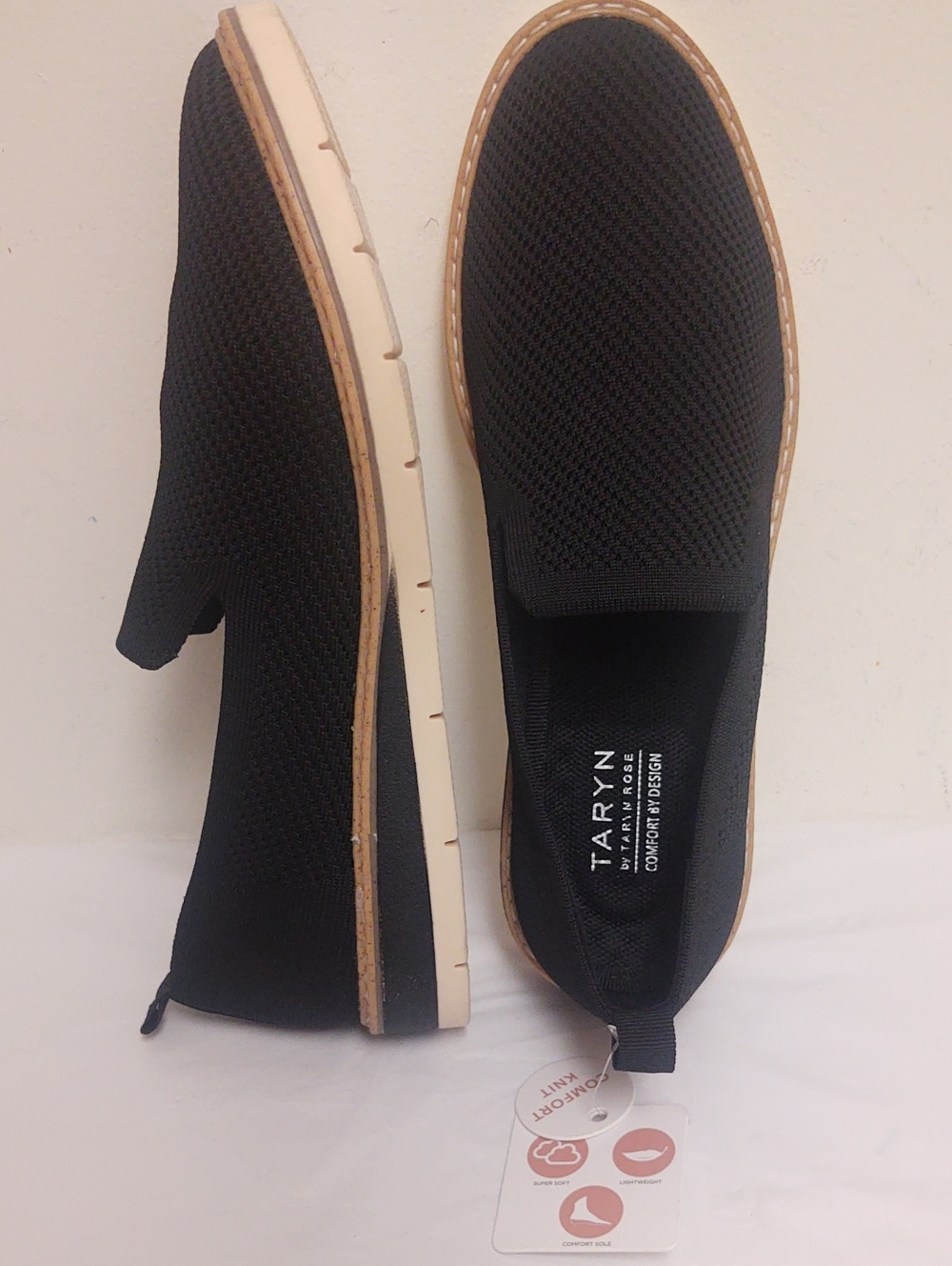 Taryn Rose Women's 9.5M Black Knit Slip-On Loafers with Tan Trim